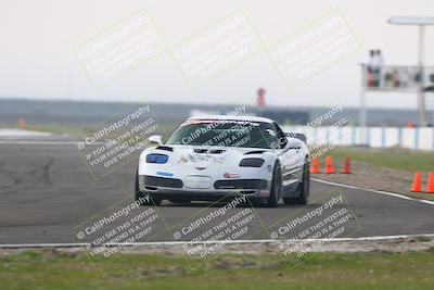 media/Jan-18-2026-CalClub SCCA (Sun) [[8bc6468723]]/Group 5 Race/Turn 1/